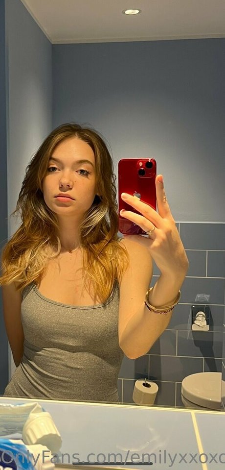 emilyxxoxo exklusive nette fotos