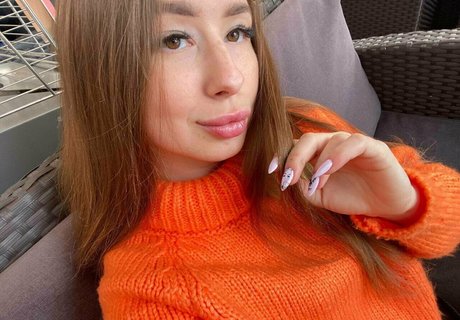 alicee kisss top heiße foto