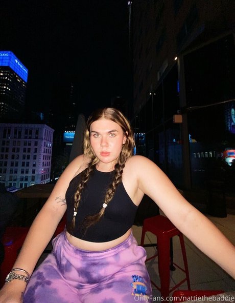 nattiethebaddie erotische sexy bild