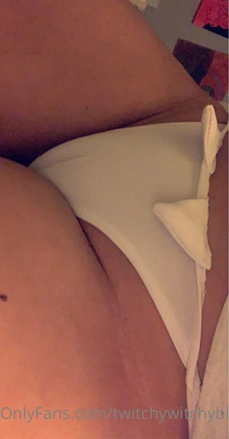 twitchywitchybitchy schauspielerin heiße archiv