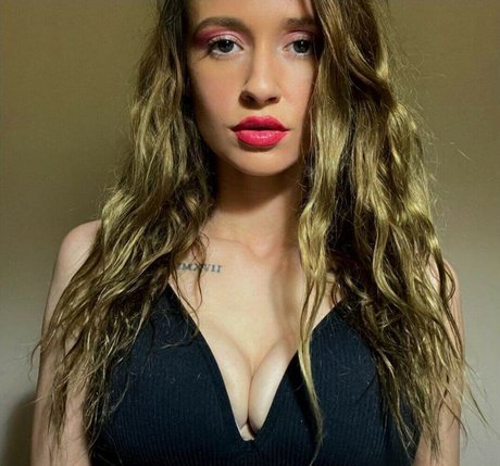 obey genevieve porno akt bilder