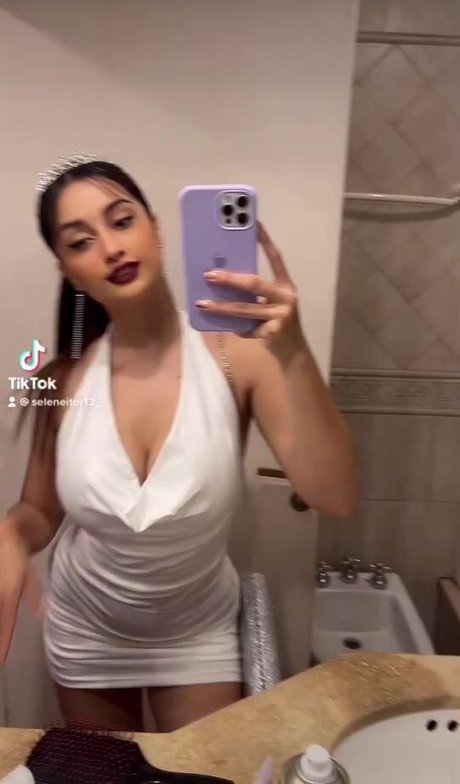 blonde junge onlyfans schöne nackten fotos