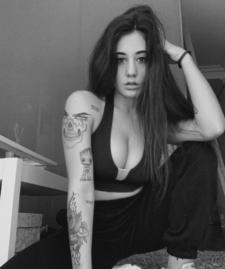 Raquel Tamborino xxx pornostar galerie