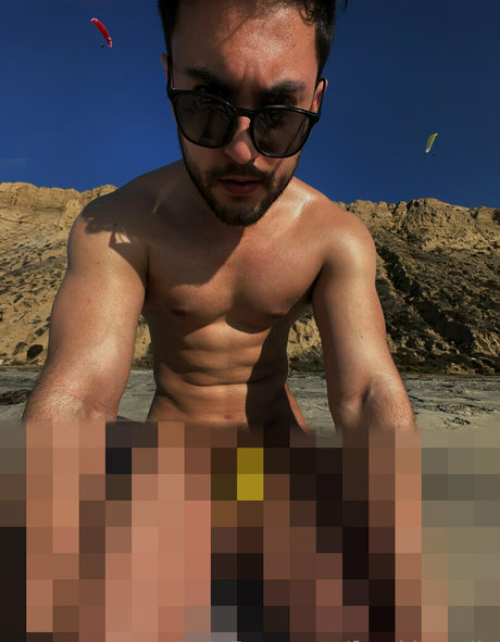 frankie tajin top nackte bilder