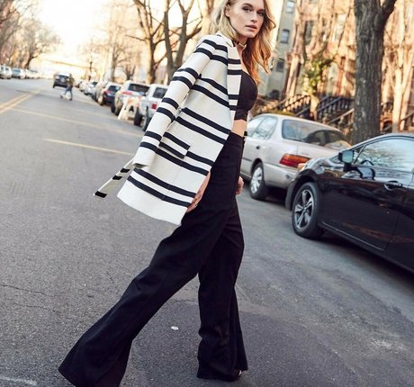 Leven Rambin erotische schöne archiv