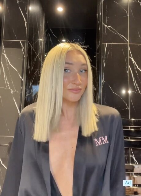 Megan McKenna kunst nacktheit archiv