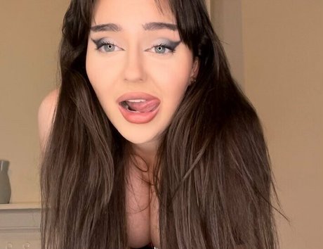 angelicadomme nette pornostar bild