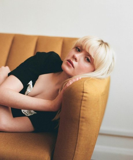 Maisie Peters beste top archiv