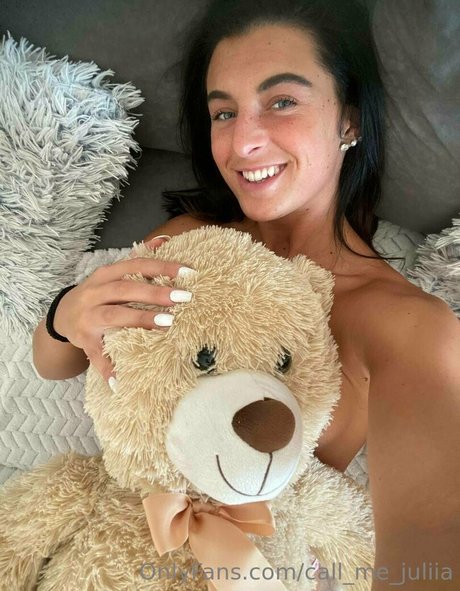 call me juliia xxx pornographische galerie