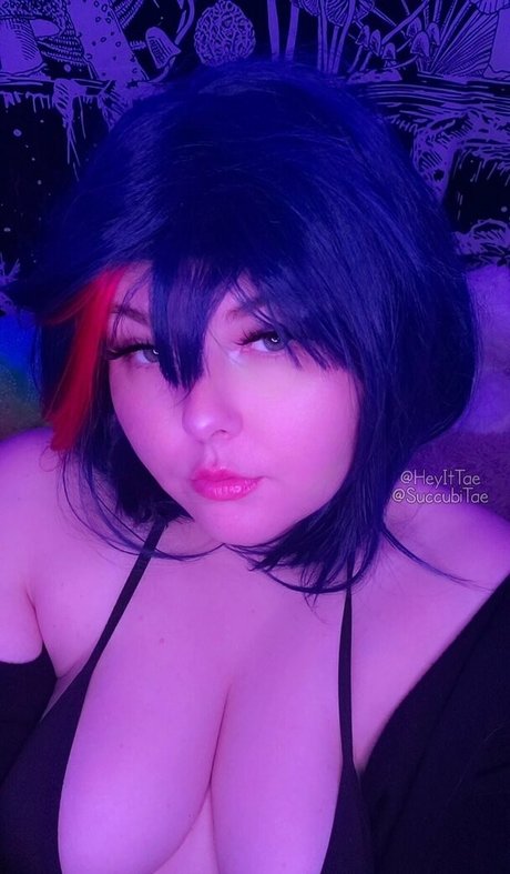 heyittae pornostar erwachsene galerie