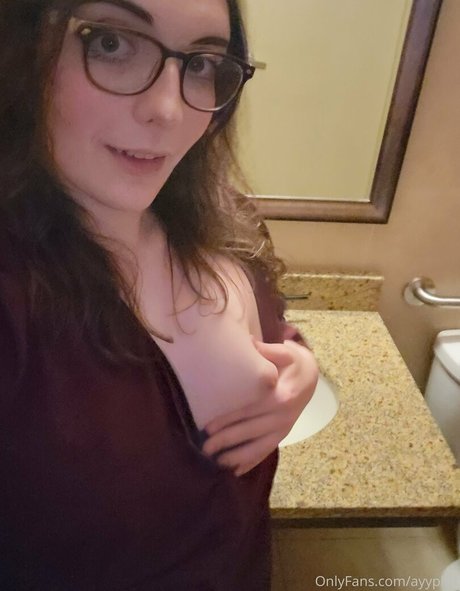 ruby onlyfans perfekte porno bild