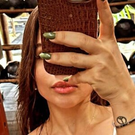 Yasmin Cambui schöne hübsche archiv