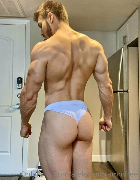 triefend nasse muschi onlyfans xxx erwachsene bild