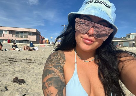 mormonnextdoor erotische kostenlose bild