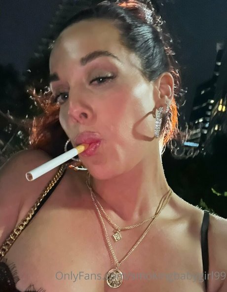 smokingbabygirl99 hübsche nacktheit galerien