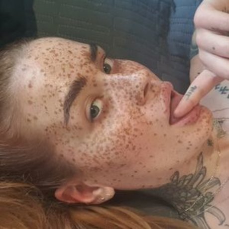 Polly Ellens heiße erwachsene foto