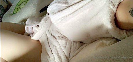 boobsfordayz xo hd sex bilder