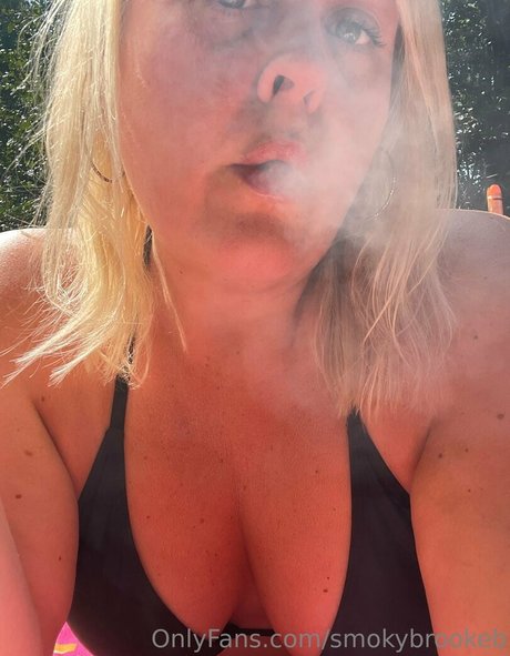 smokybrookeb erwachsene nackt bild