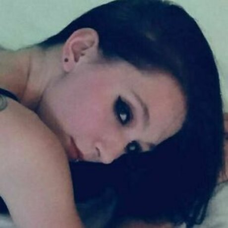 crystalfaith666 schauspielerin nackte bilder