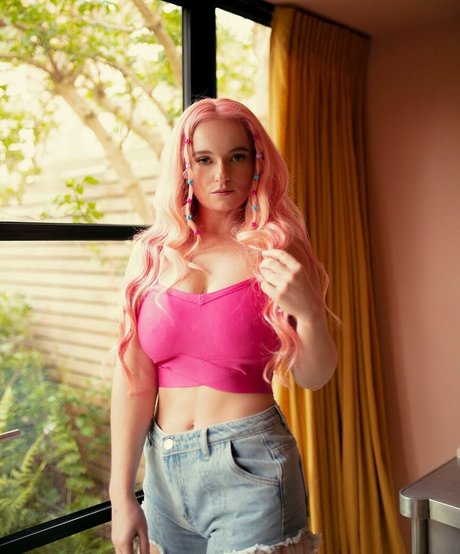 Grace Chatto kunst porno foto