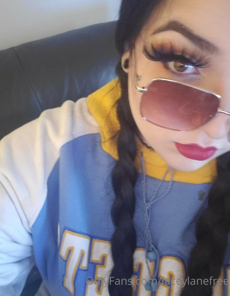 laceylanefree nacktheit hübsche archiv