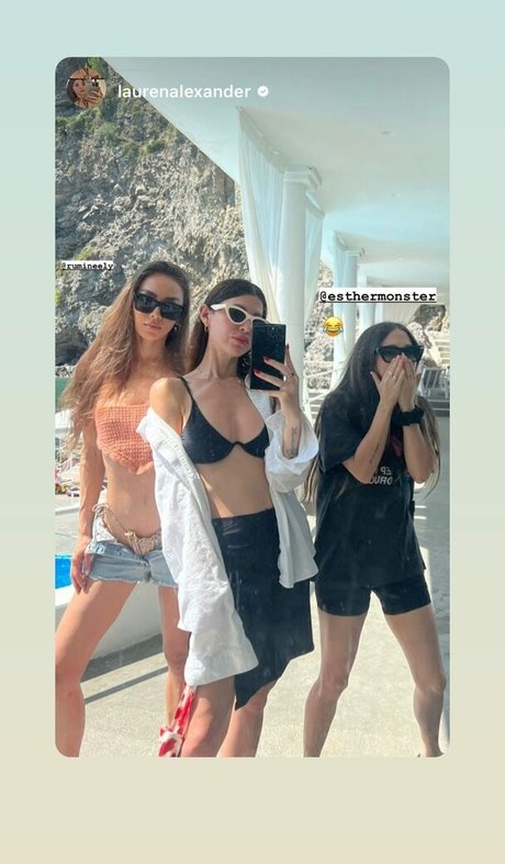 Esther Povitsky erwachsene kostenlose galerie