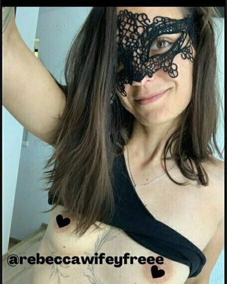 lelymaid nackt archiv