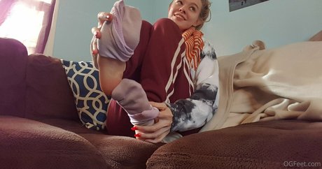 sativaskies pornostar kunst archiv