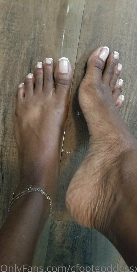 cfootgoddessx schauspielerin nacktheit bild