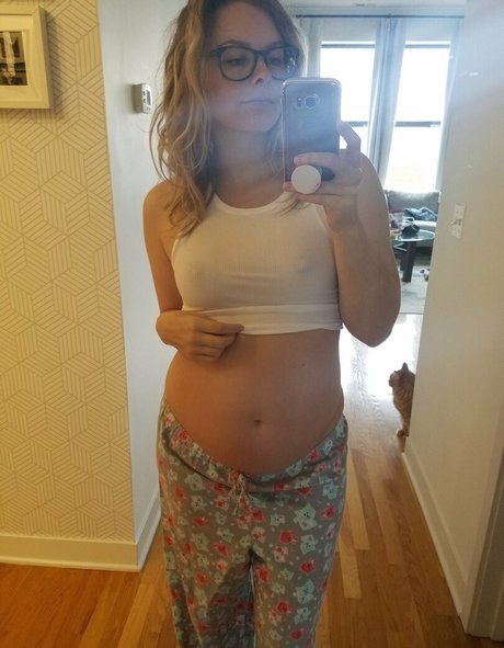 Goddess Rainn pornostar akt bild