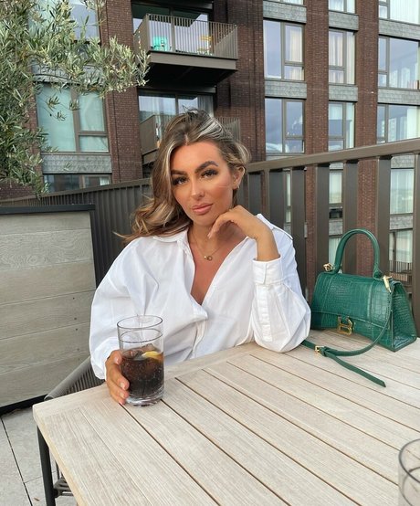 Danielle Tilly Wright hd xxx fotos