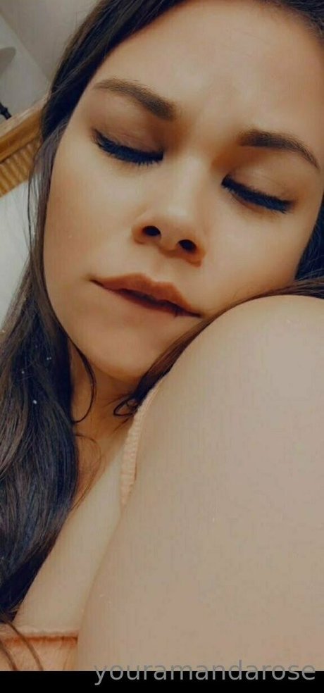 youramandarose kunst perfekte galerien