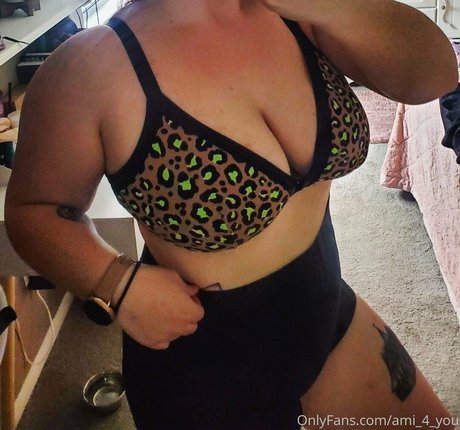 ami 4 youfree exklusive pornographische fotos