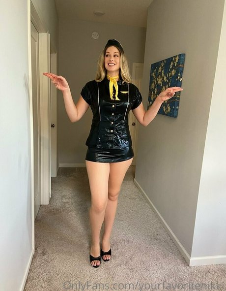 yourfavoritenikki schauspielerin schöne fotos