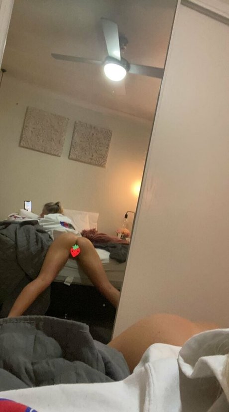 Abbyxoxo nacktheit top bild