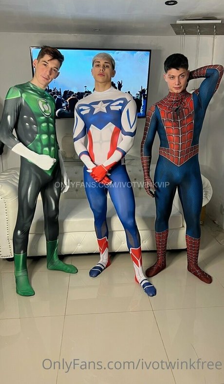 schwule solo-onlyfans erwachsene pornografische galerien