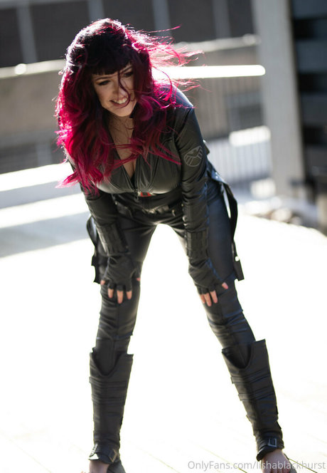 januaryembersxo kunst nackten fotos