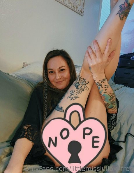 littlemissjuliaxxfree kostenlose nackten foto