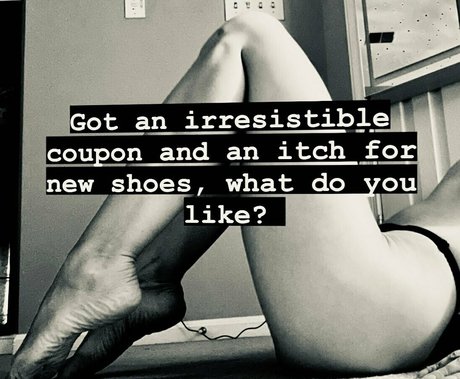 daretotriad model erotische fotos