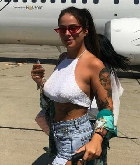 shemale cumshot onlyfans kostenlose erwachsene galerie