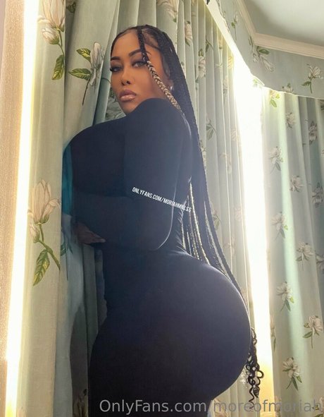 moreofmoriah nackt schöne bilder