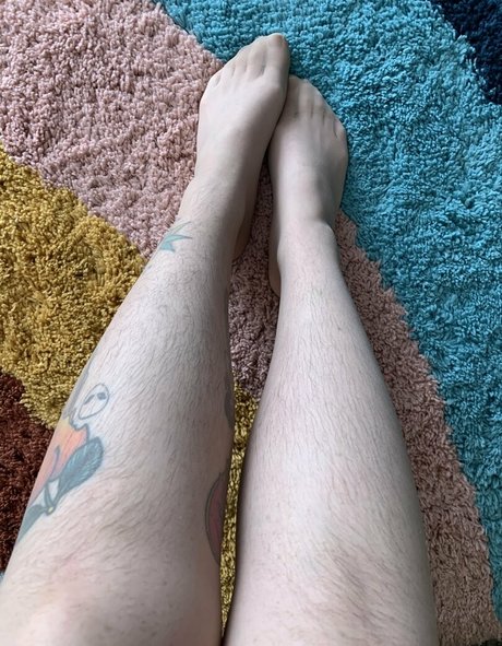 adora belly nacktheit kunst fotos