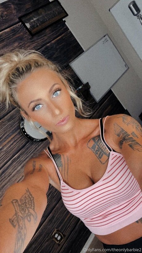 theonlybarbi2 heiße nacktheit galerien