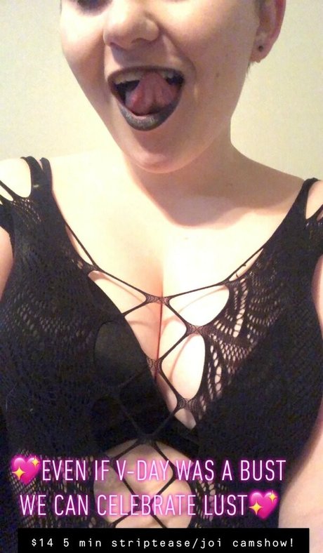 vivianablack schauspielerin nacktheit galerien