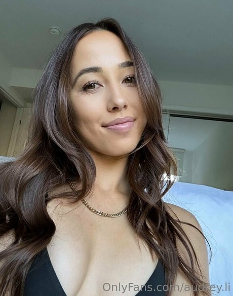 Audrey Li AudreyLi porno hübsche galerie