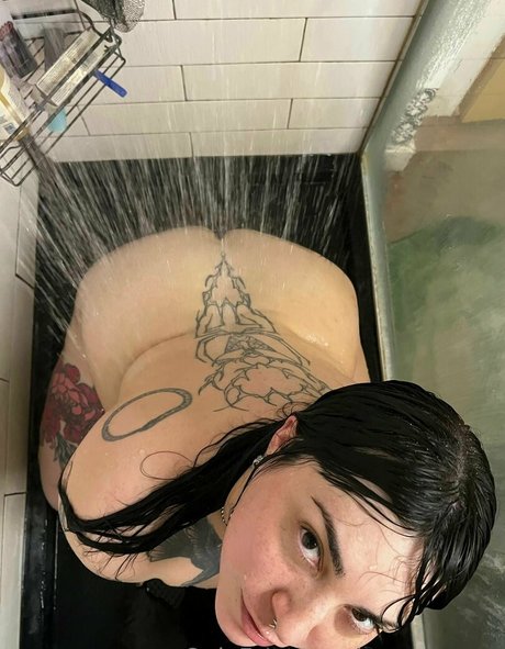 spamqueen hübsche nacktheit archiv