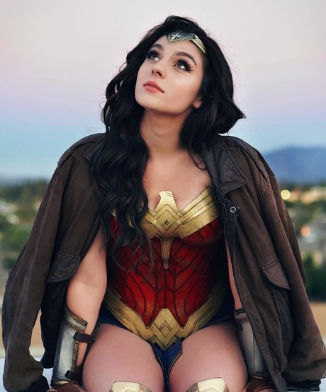 Taya Miller top nackten foto