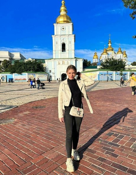 vladaberry nackte fotos