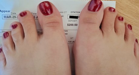 lilmissnaaya perfekte erotische galerie