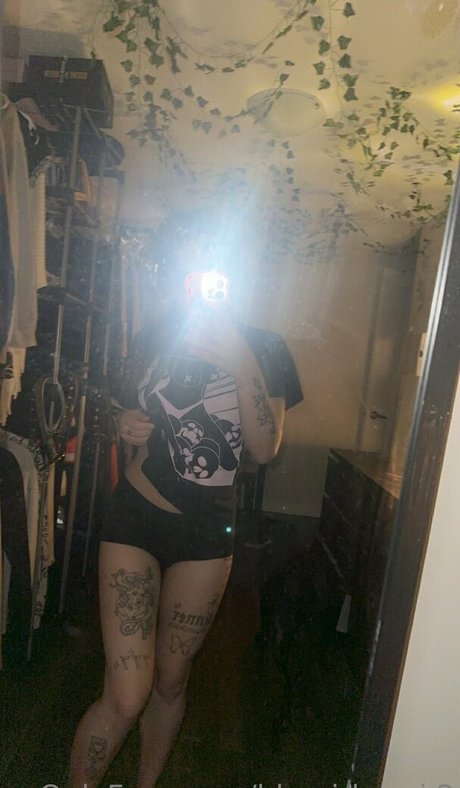 bbygirlmari 2 schauspielerin nacktheit archiv